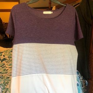 Clean large comfy shirt